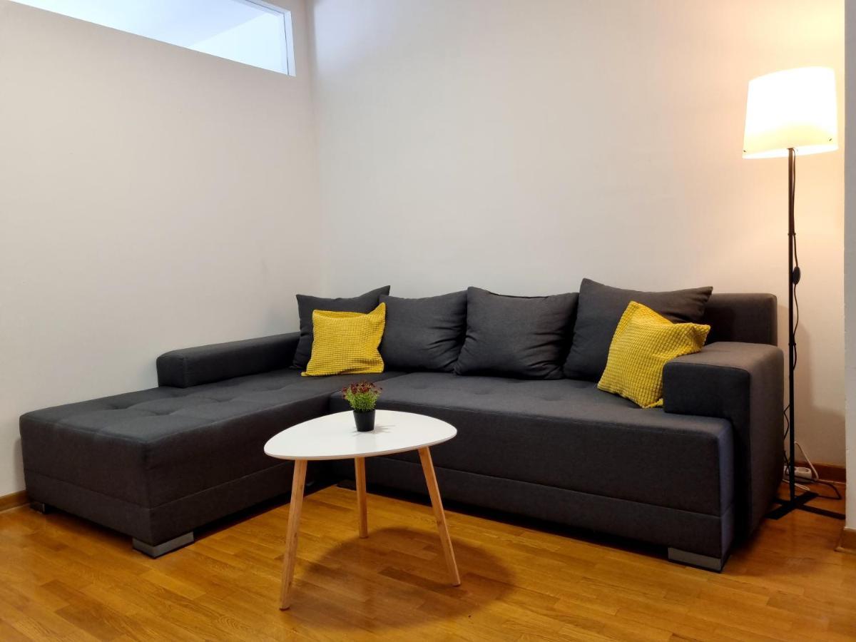 Euforia Apartment Belgrado Esterno foto